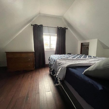 Private Loft 5 Min Away From Lga Lägenhet New York Exteriör bild