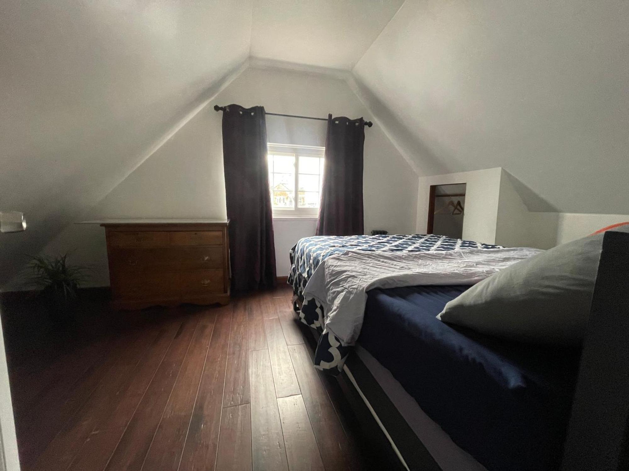Private Loft 5 Min Away From Lga Lägenhet New York Exteriör bild